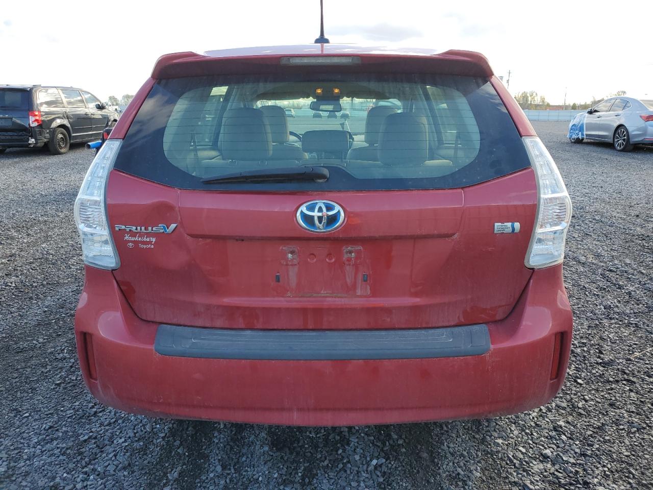 TOYOTA PRIUS V