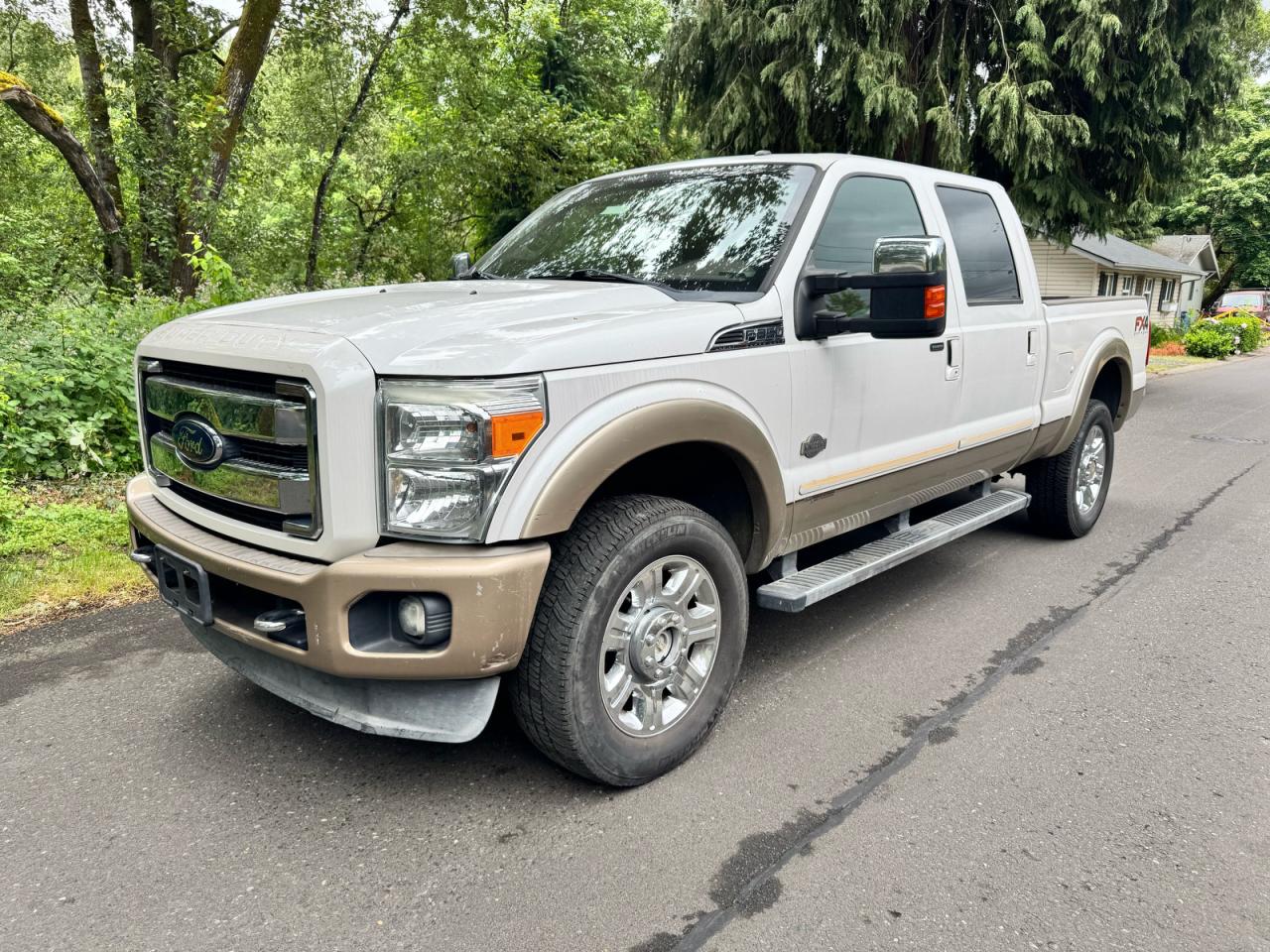 FORD F-350 SUPER DUTY