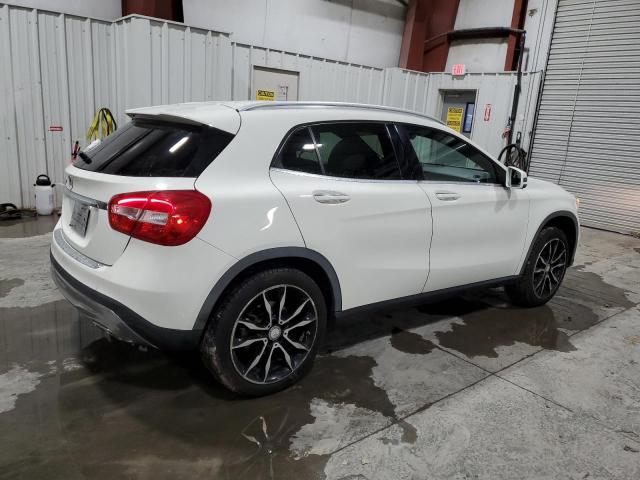 2016 MERCEDES-BENZ GLA 250 #3304571453