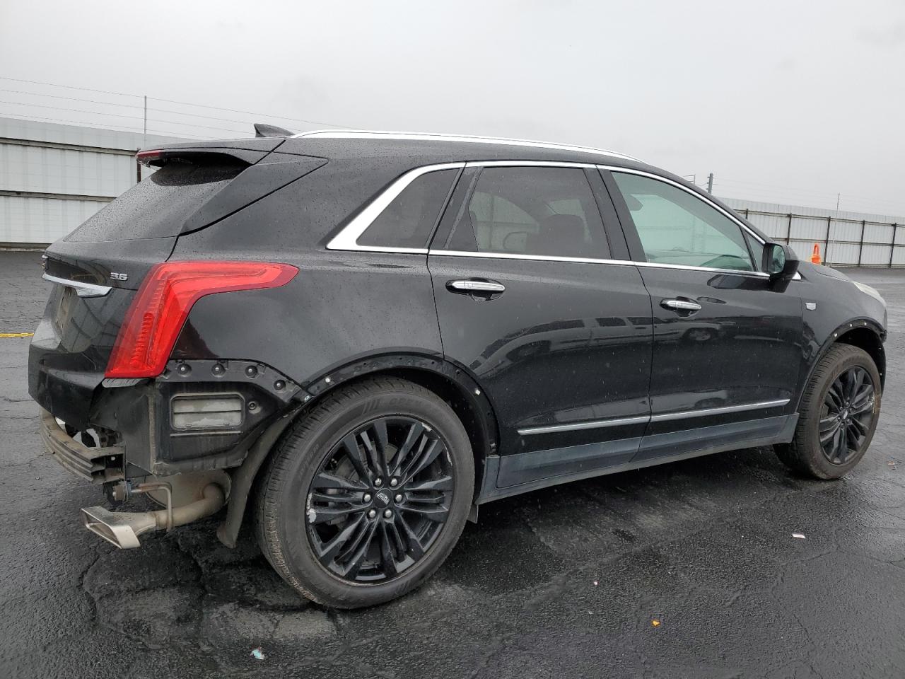 CADILLAC XT5 PREMIUM LUXURY