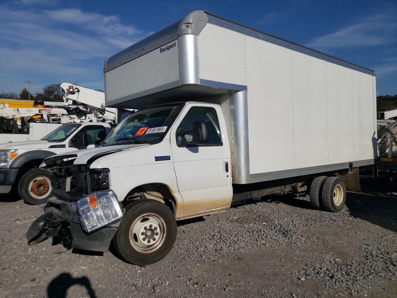 FORD ECONOLINE E450 SUPER DUTY CUTAWAY VAN