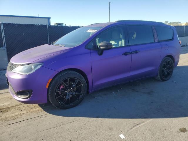 Global Auto Auctions: 2017 CHRYSLER PACIFICA T