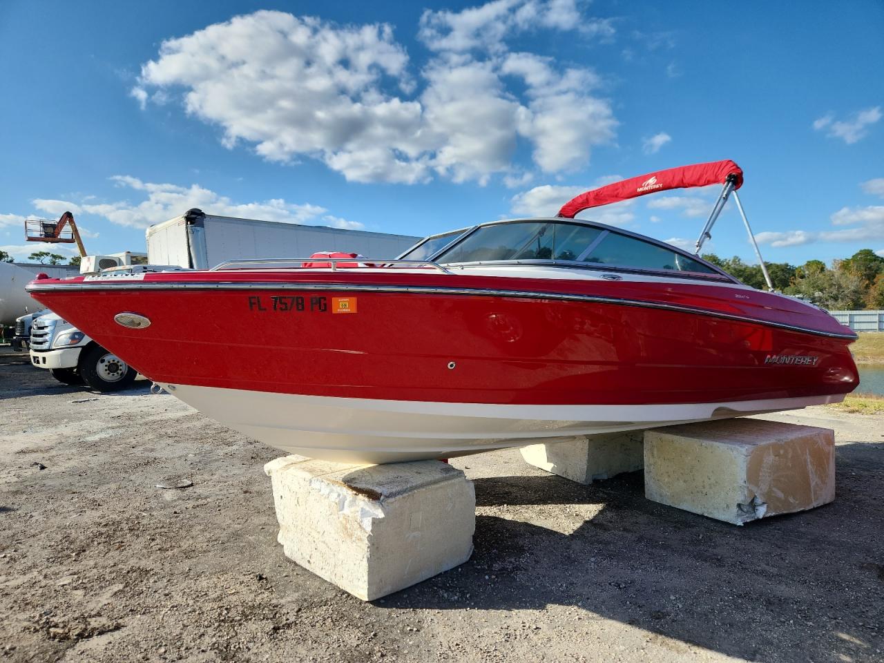 Lot #3285636304 2012 RGF MONTEREY 224FSBR