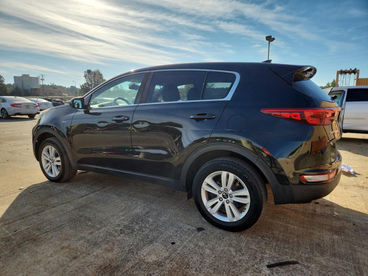 KIA SPORTAGE LX