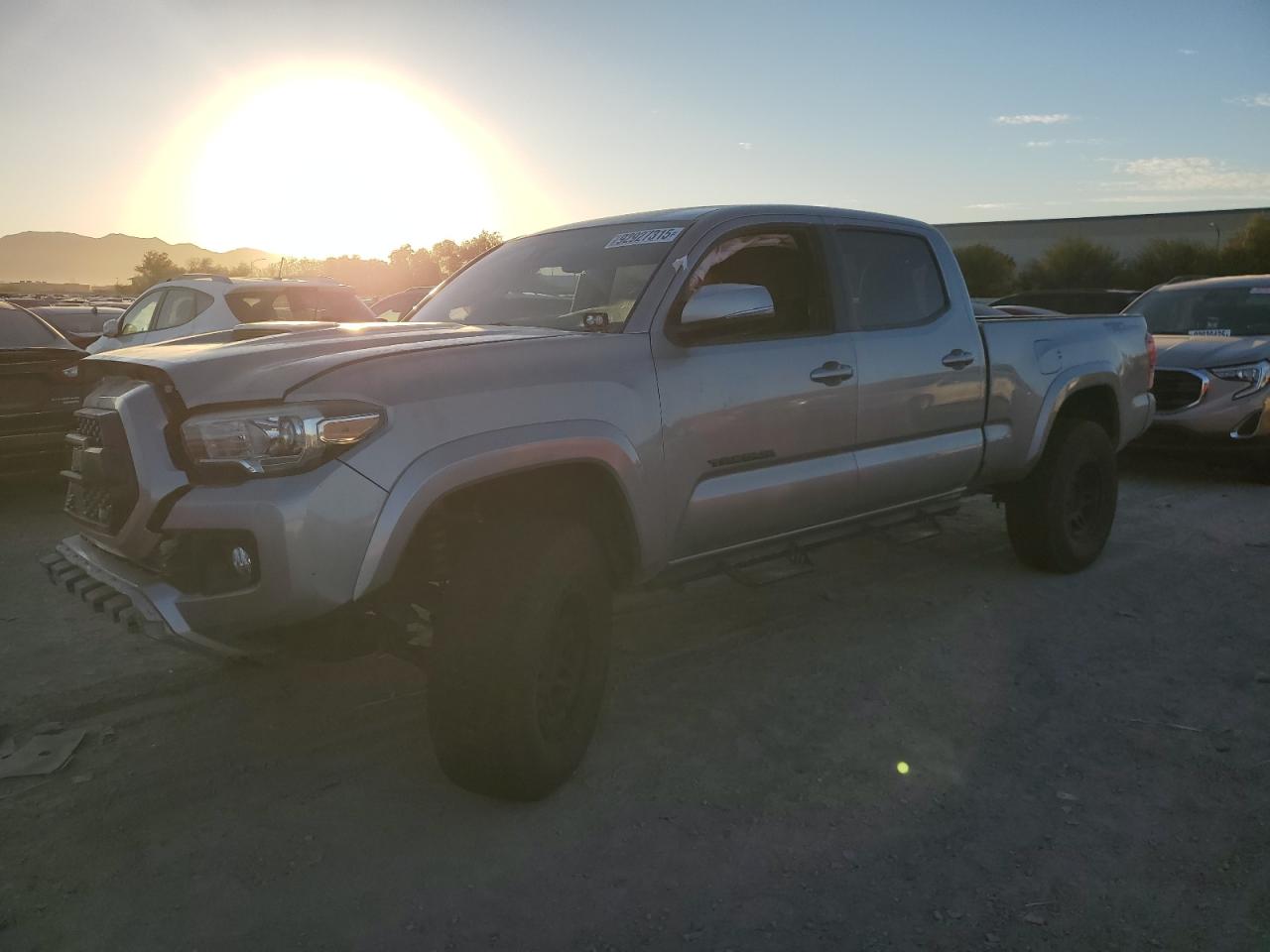 TOYOTA TACOMA DOUBLE CAB