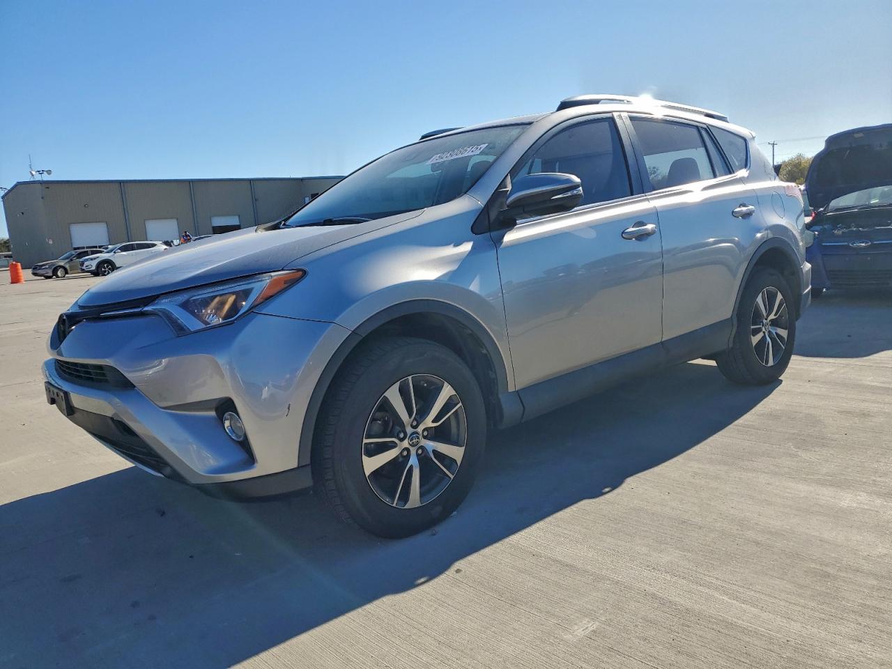 TOYOTA RAV4 XLE
