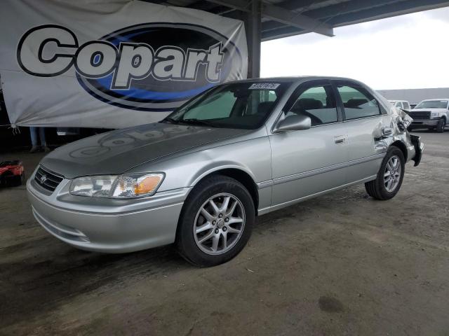 2001 TOYOTA CAMRY LE #3304021632