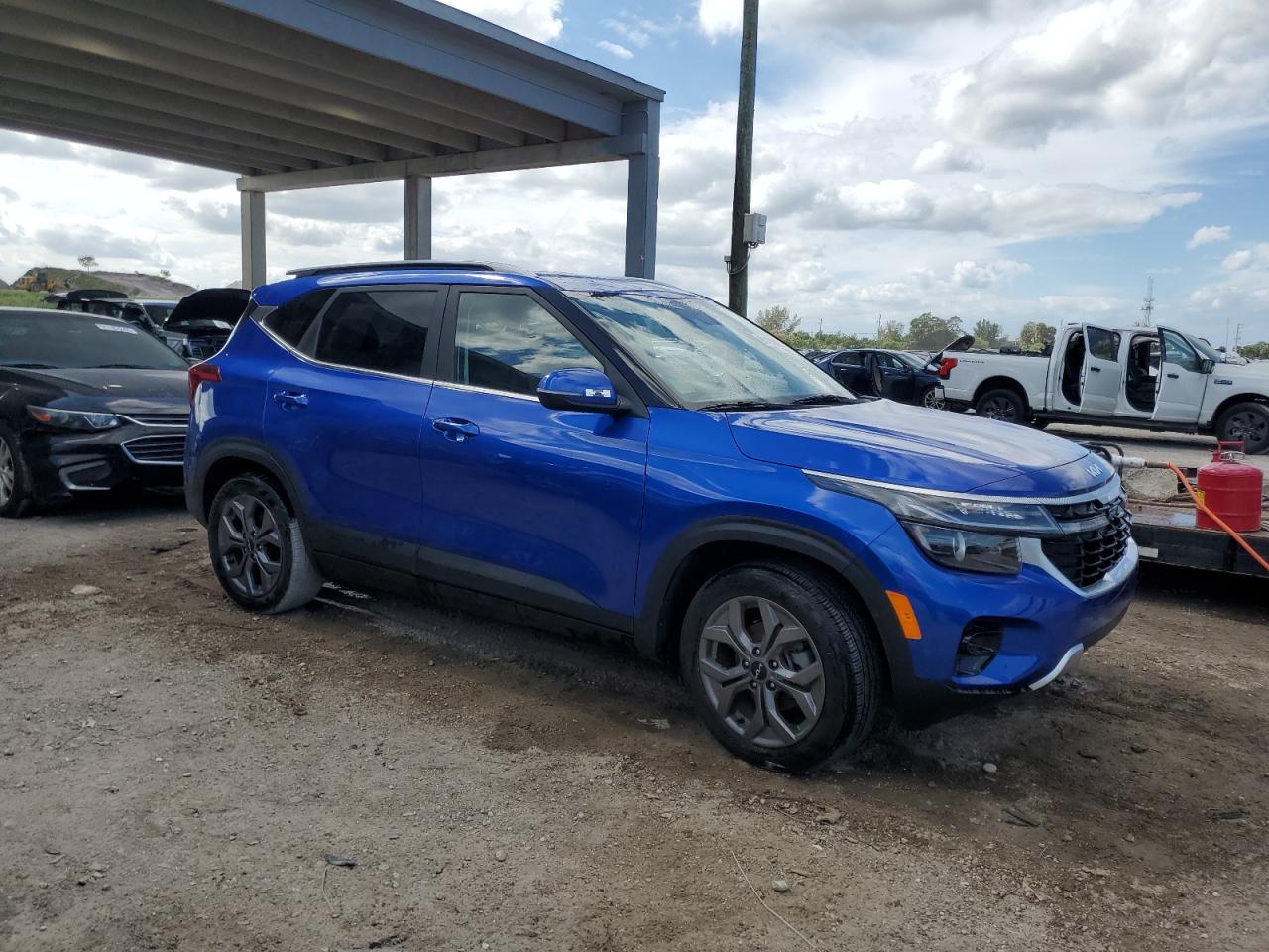 Lot #3302831917 2024 KIA SELTOS S