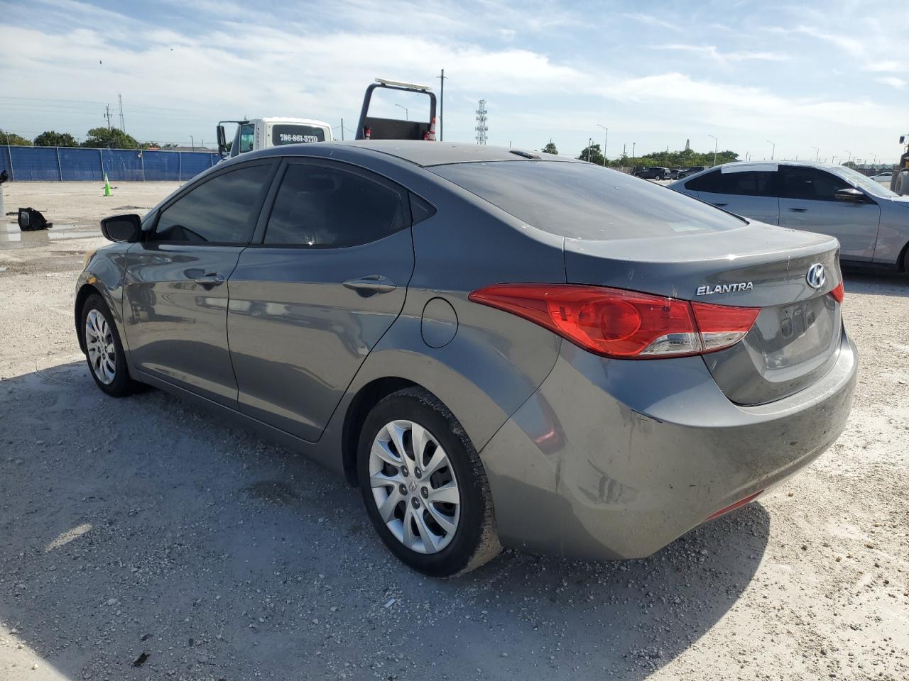 Lot #3318960935 2013 HYUNDAI ELANTRA GL