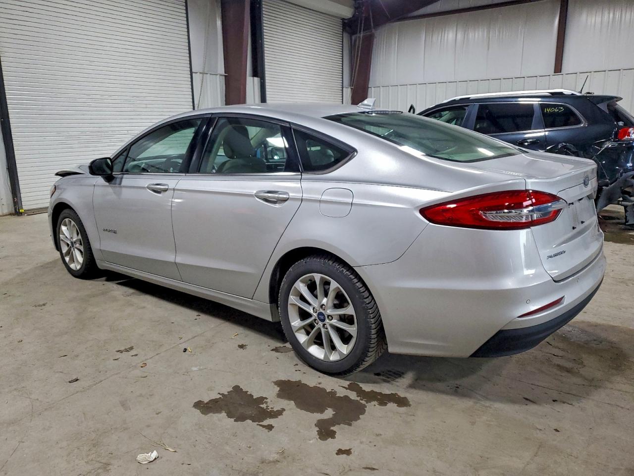 Lot #3301986512 2019 FORD FUSION SE