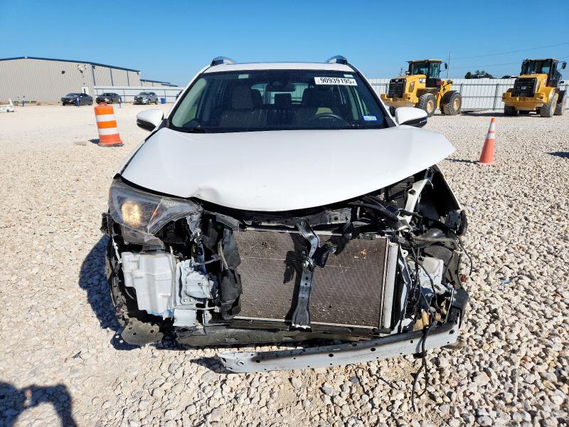 2016 TOYOTA RAV4 XLE - JTMWFREV1GJ082729