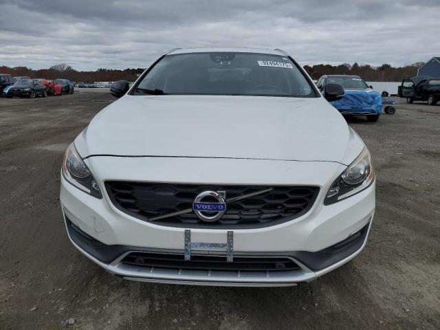 2015 VOLVO V60 CROSS YV4612HK8F1000451