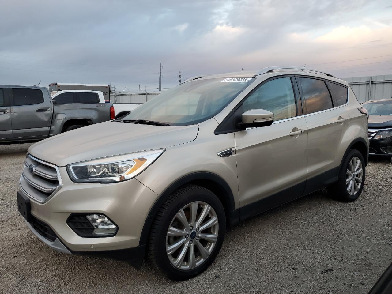 FORD ESCAPE TIT 2017
