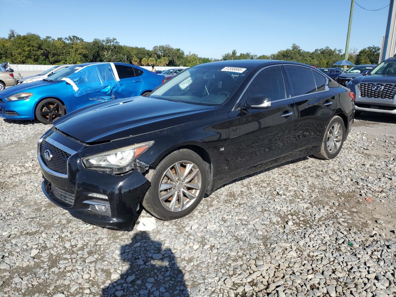 INFINITI Q50 BASE