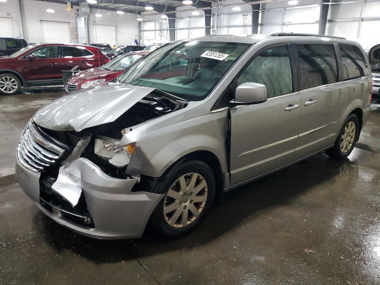 CHRYSLER TOWN & COUNTRY TOURING