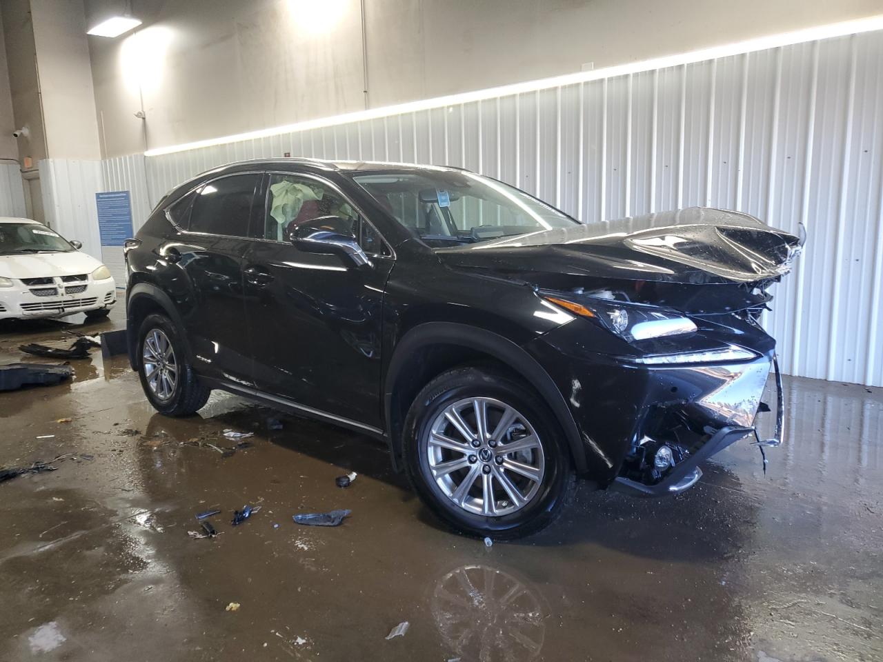 LEXUS NX 300H BASE
