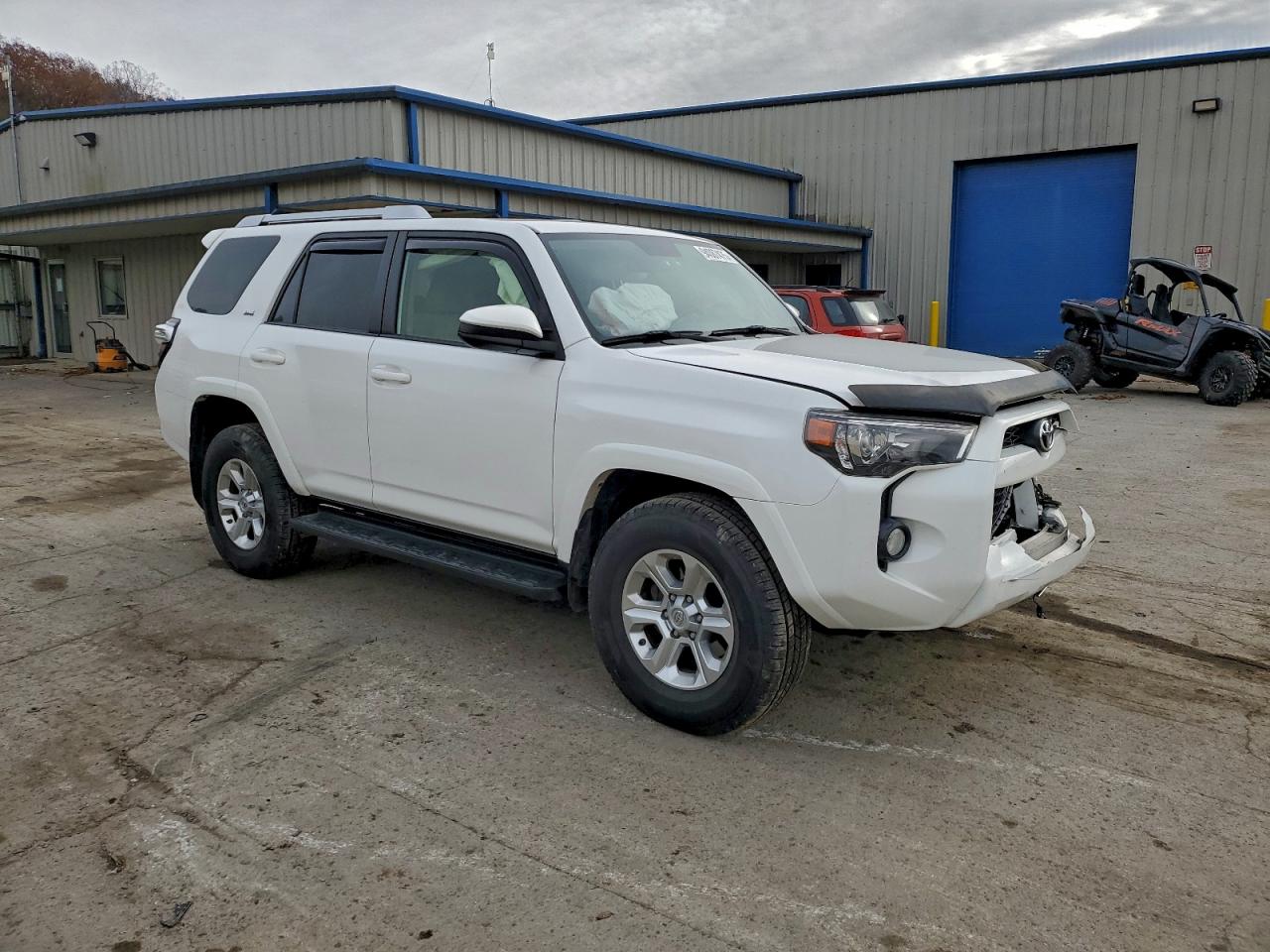 TOYOTA 4RUNNER SR5/SR5 PREMIUM