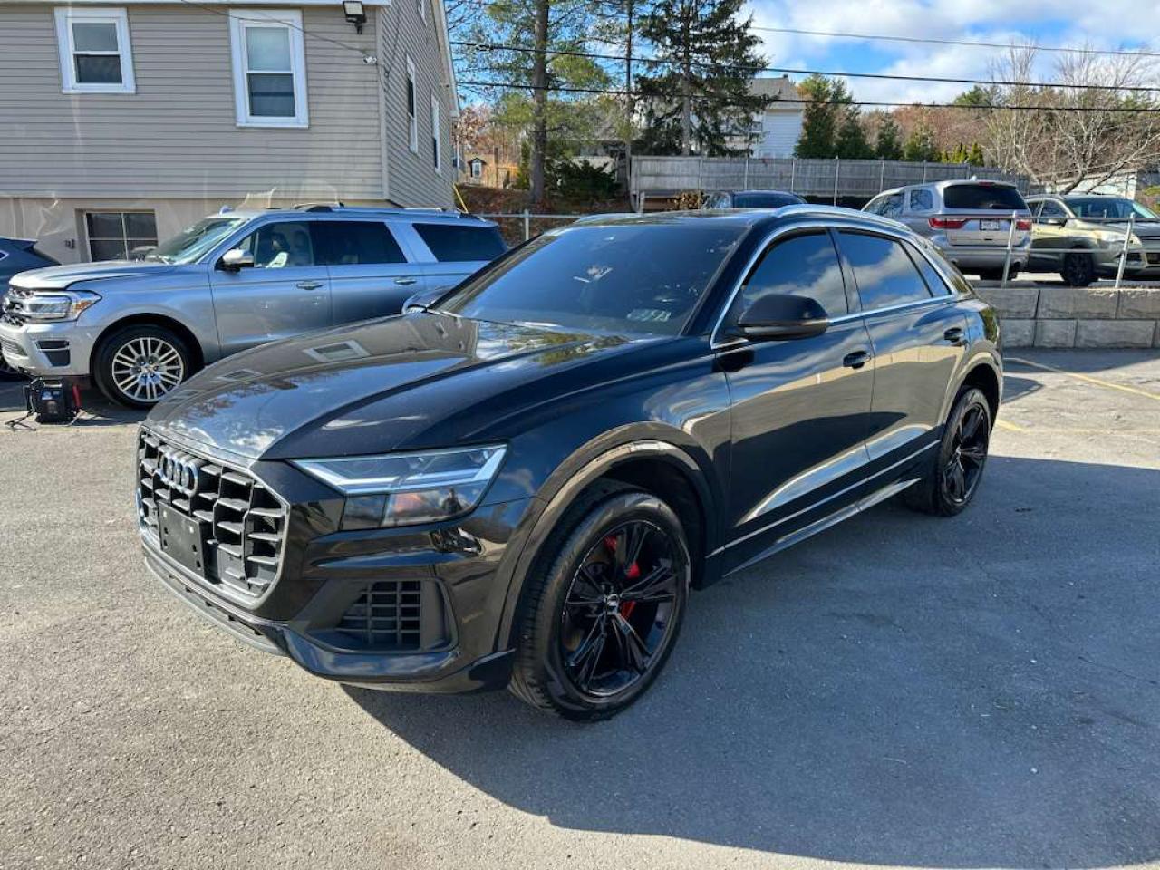 Lot #3291192012 2019 AUDI Q8 PREMIUM