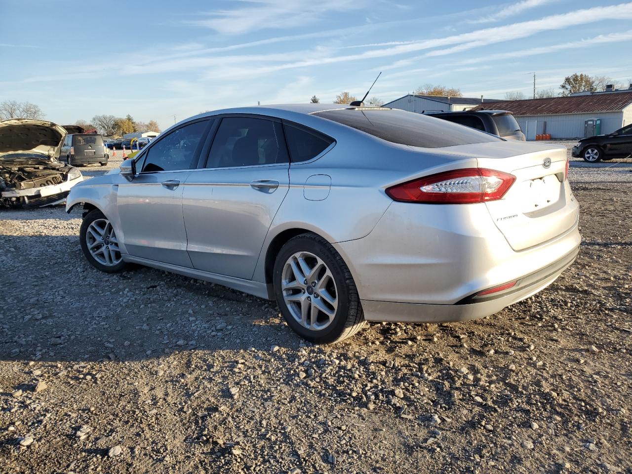 FORD FUSION SE