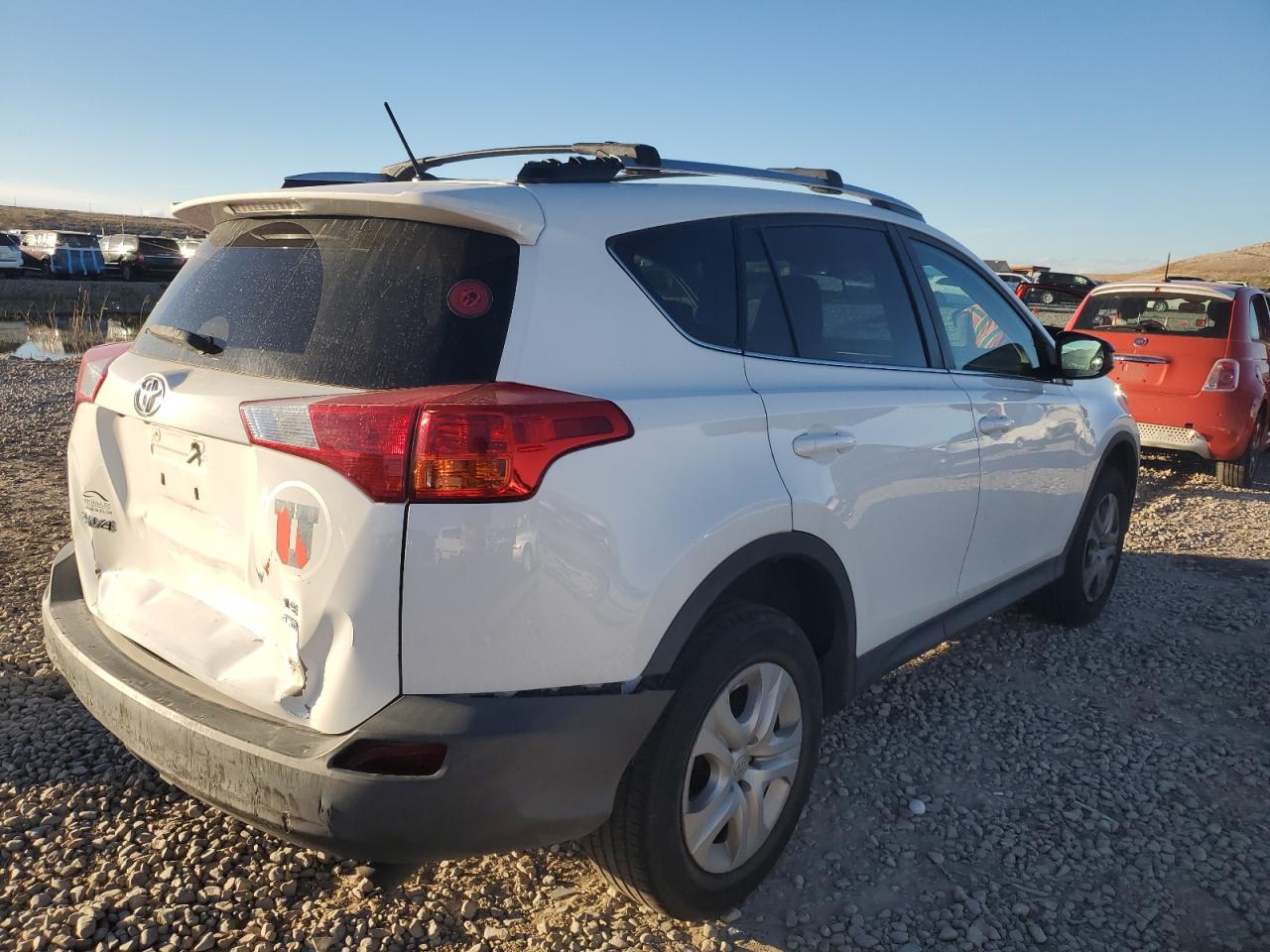 TOYOTA RAV4 LE