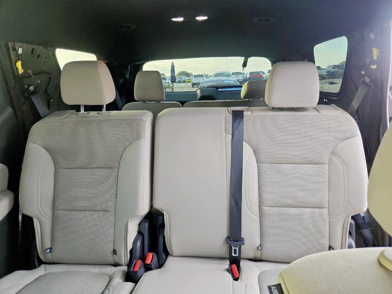 CHEVROLET TRAVERSE LS