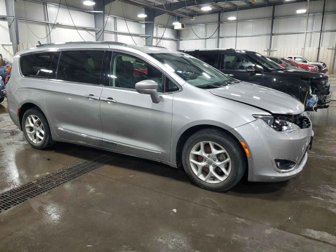 CHRYSLER PACIFICA TOURING L PLUS