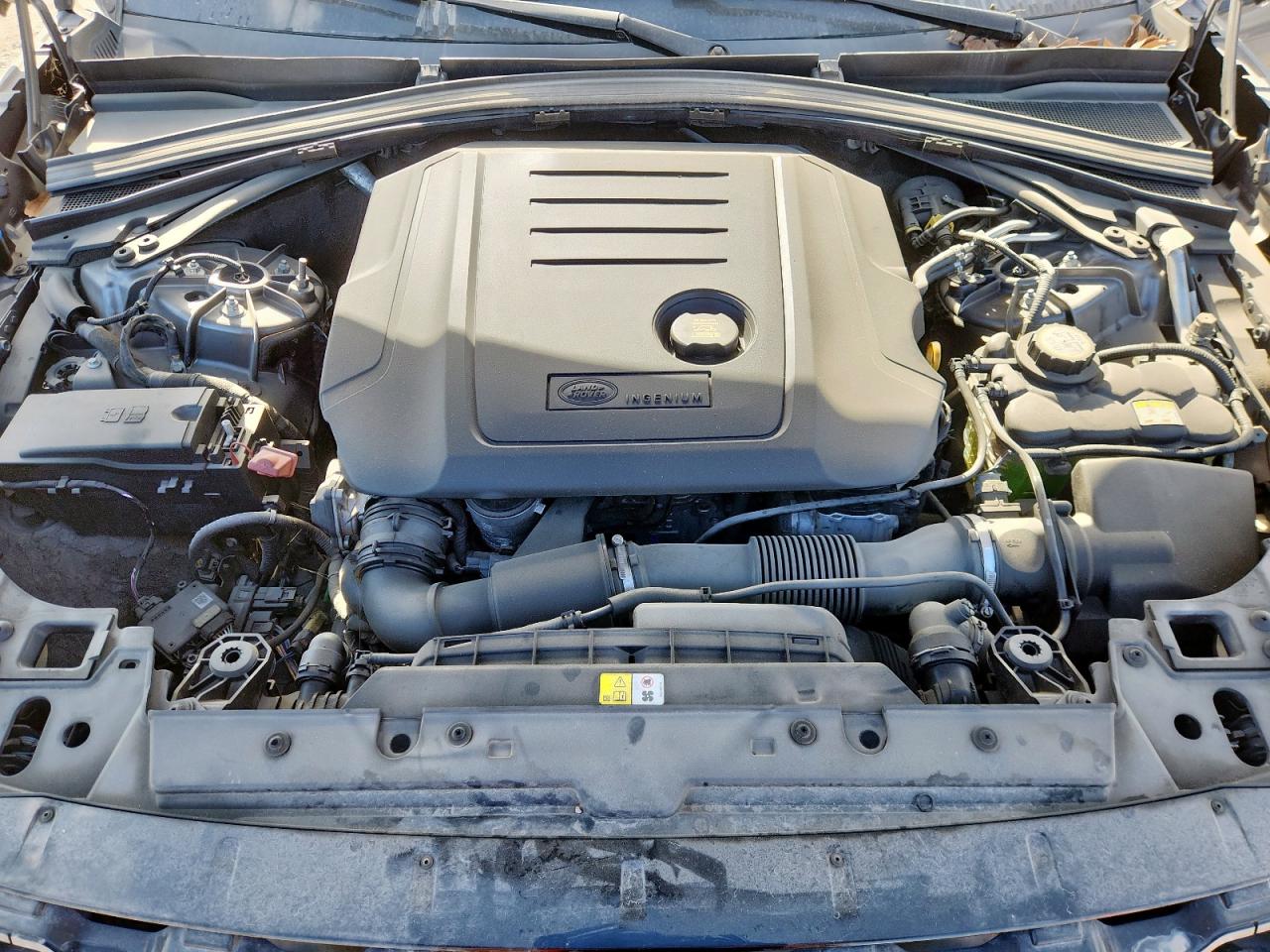 LAND ROVER RANGE ROVER R-DYNAMIC SE