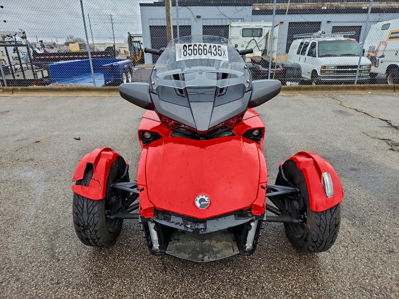 Lot #3310414994 2022 CAN-AM SPYDER ROA