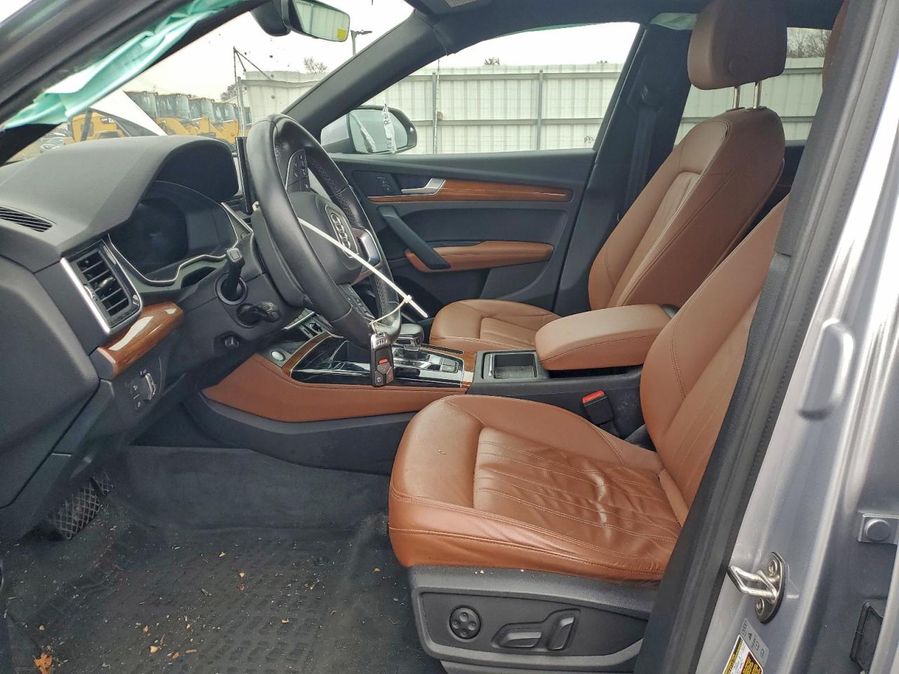 AUDI Q5 PREMIUM PLUS 45