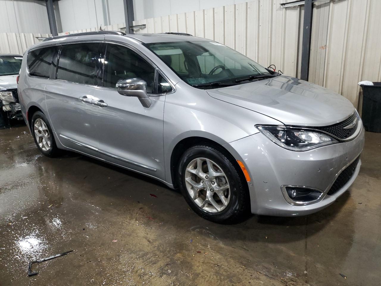 CHRYSLER PACIFICA LIMITED