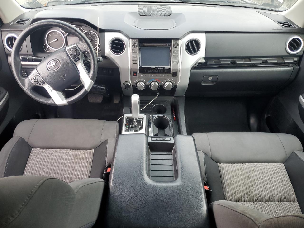 TOYOTA TUNDRA DOUBLE CAB SR