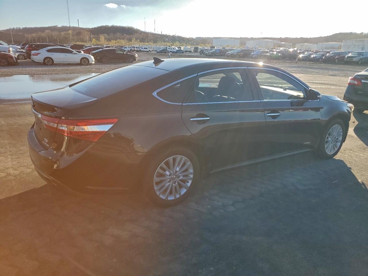 TOYOTA AVALON HYBRID