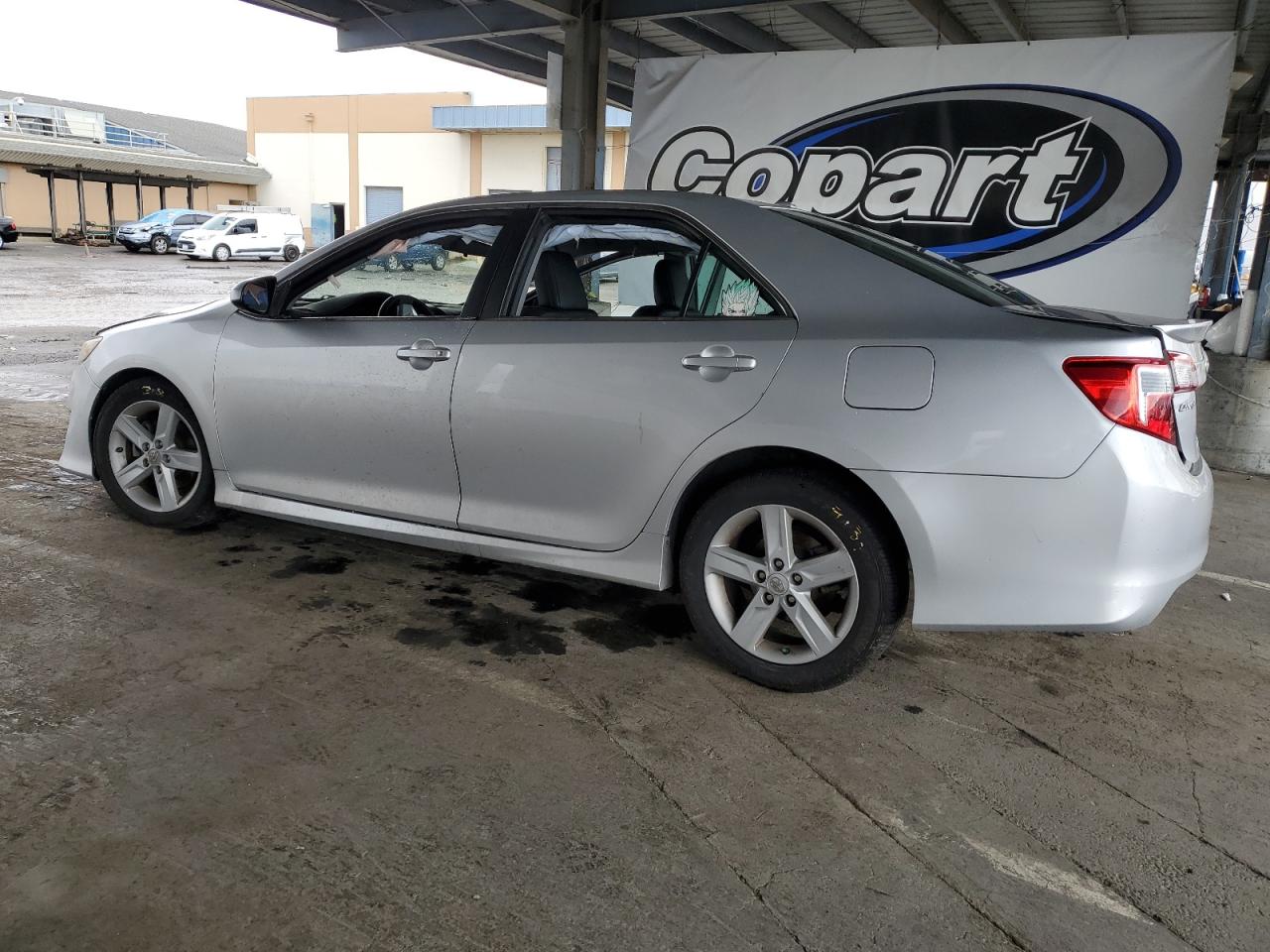 Lot #3316028314 2012 TOYOTA CAMRY BASE