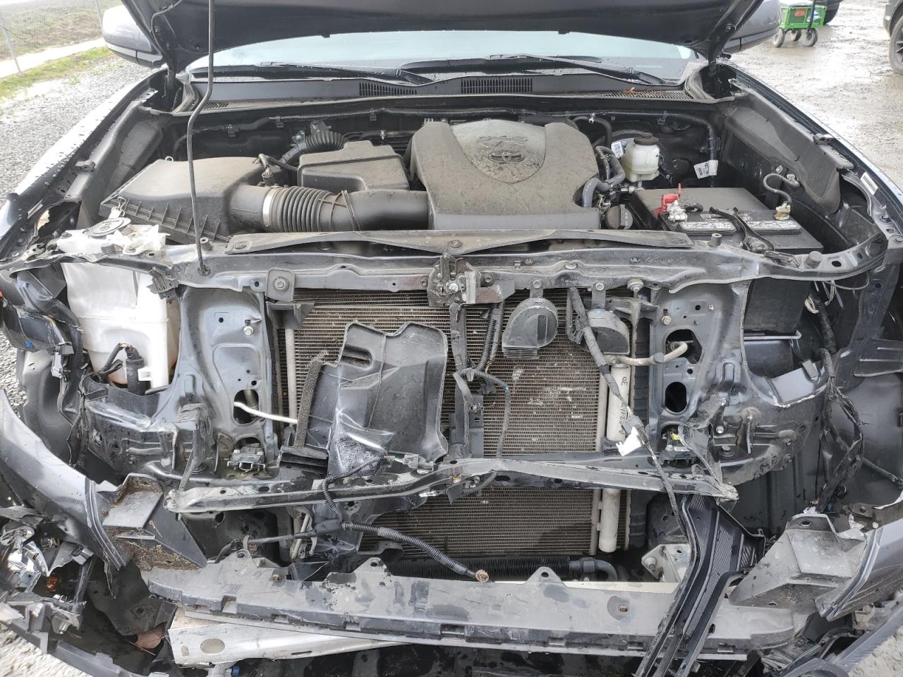 TOYOTA TACOMA DOUBLE CAB