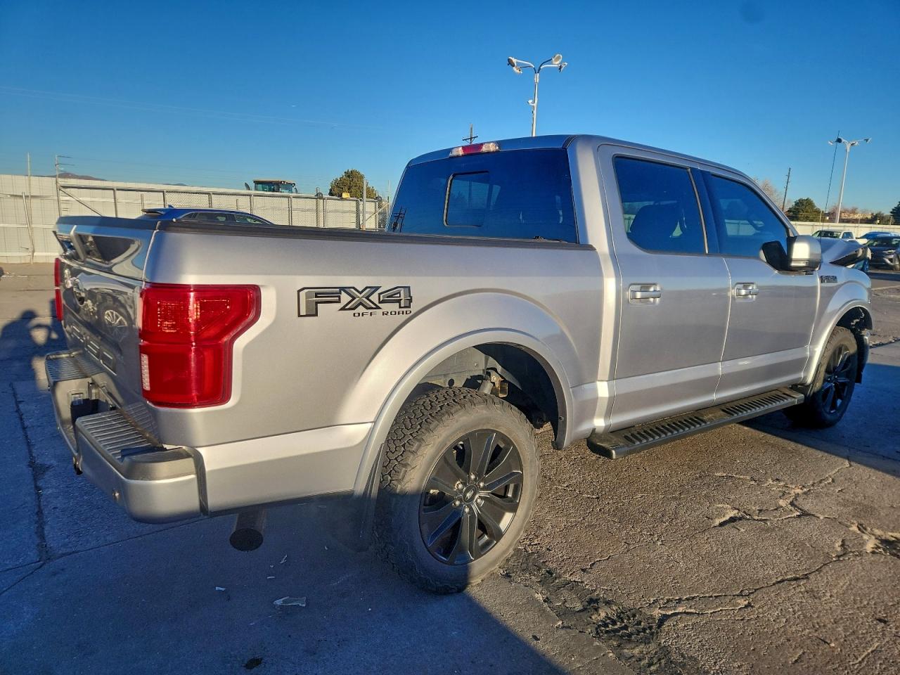 FORD F-150 SUPERCREW