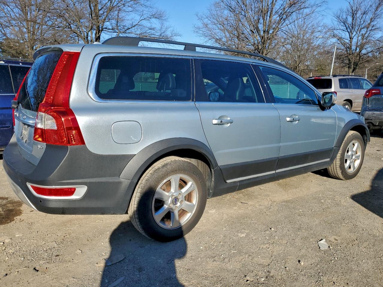 VOLVO XC70 3.2