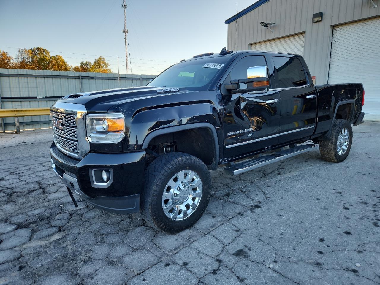 GMC SIERRA K2500 DENALI