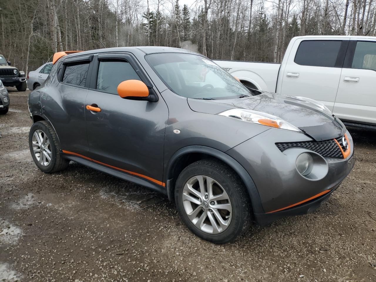 NISSAN JUKE S