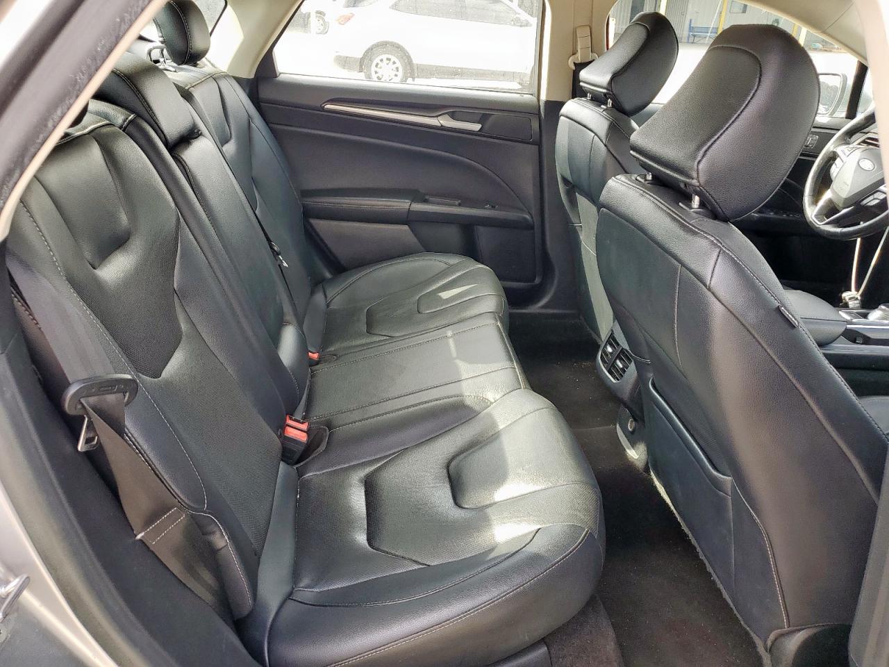 FORD FUSION TITANIUM