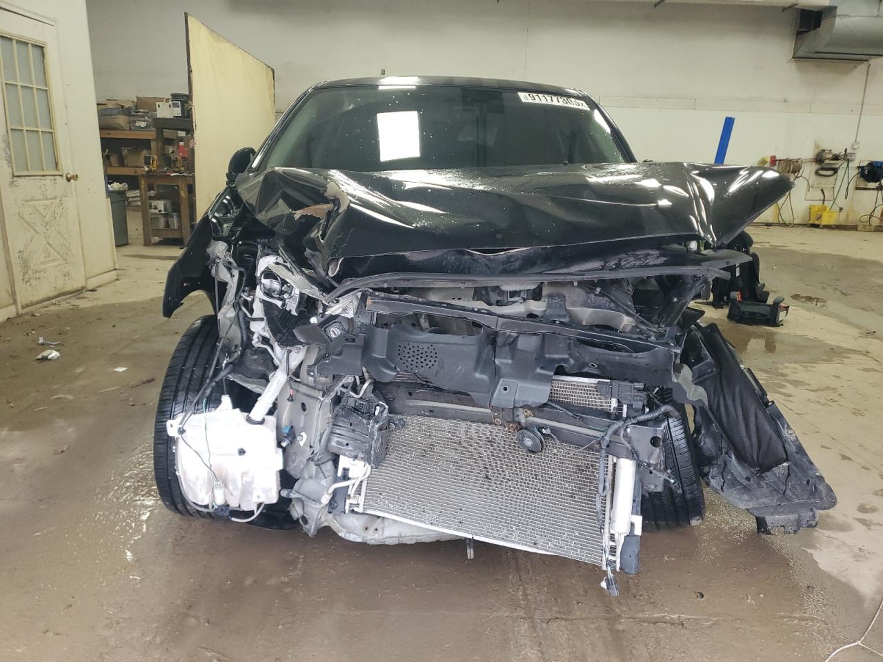 MITSUBISHI OUTLANDER ES