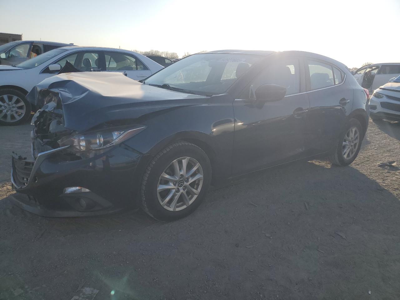 MAZDA 3 GRAND TOURING