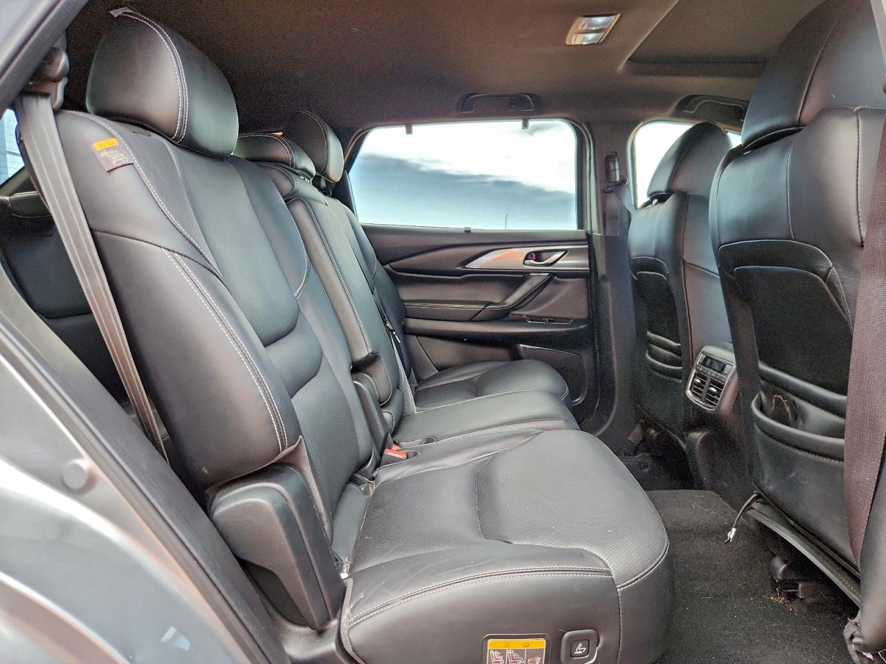 MAZDA CX-9 GRAND TOURING