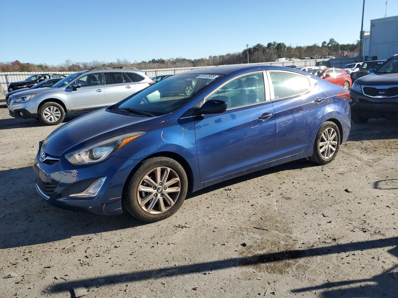 HYUNDAI ELANTRA SE