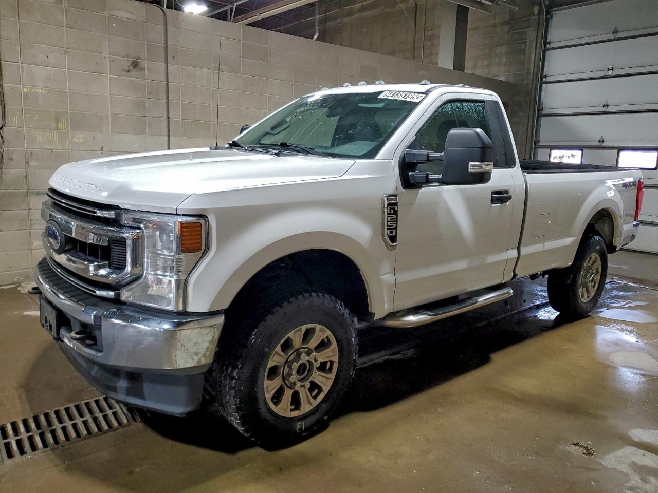 FORD F-250 SUPER DUTY