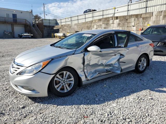 Global Auto Auctions: 2013 HYUNDAI SONATA GLS