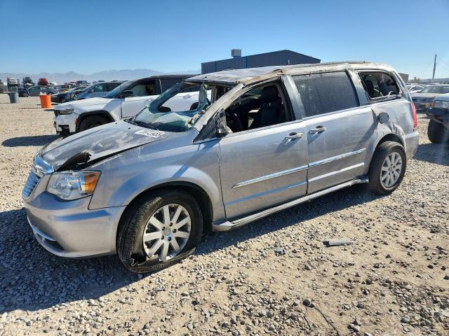 Global Auto Auctions: 2016 CHRYSLER TOWN & COU