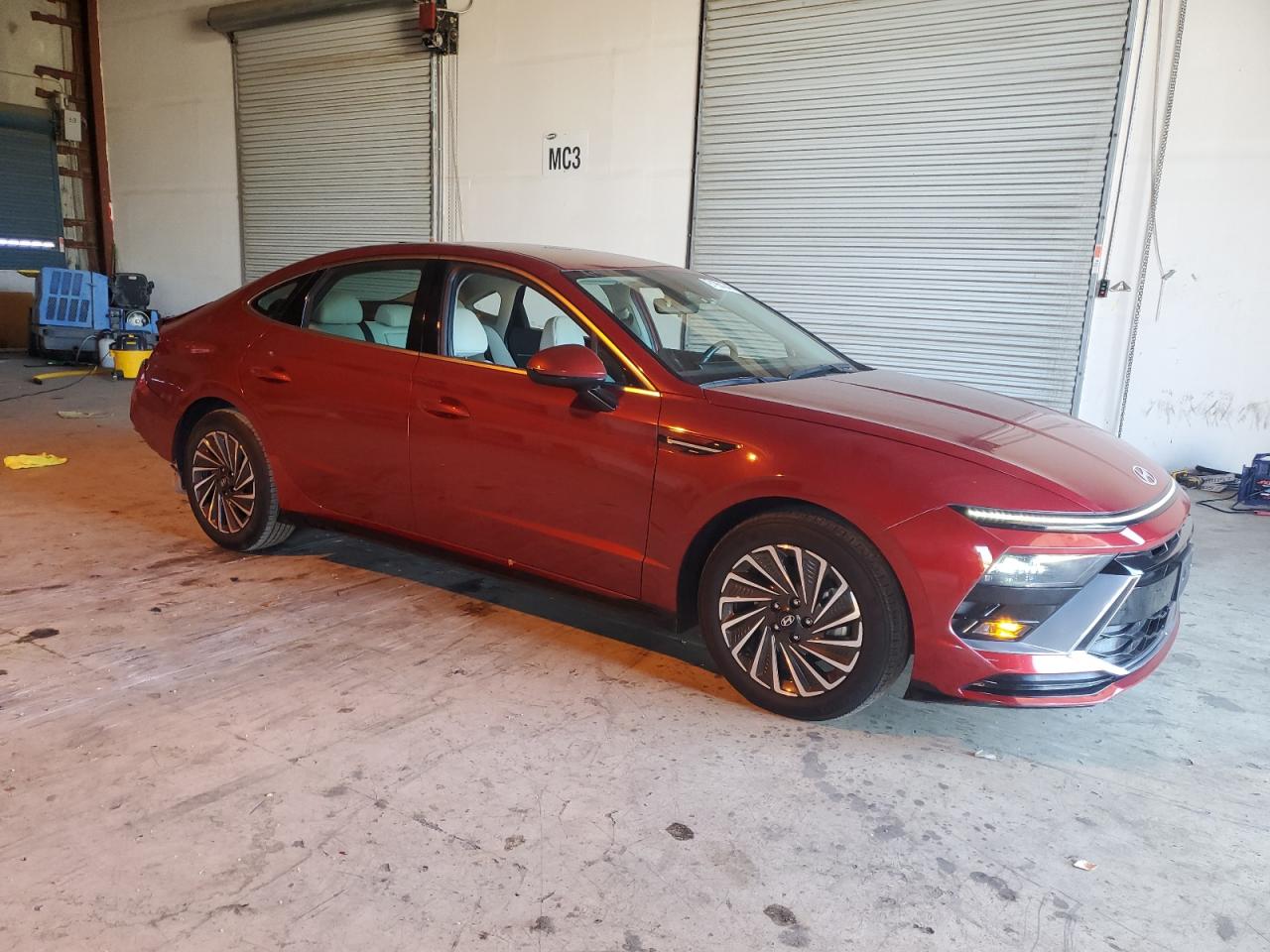 HYUNDAI SONATA HYBRID