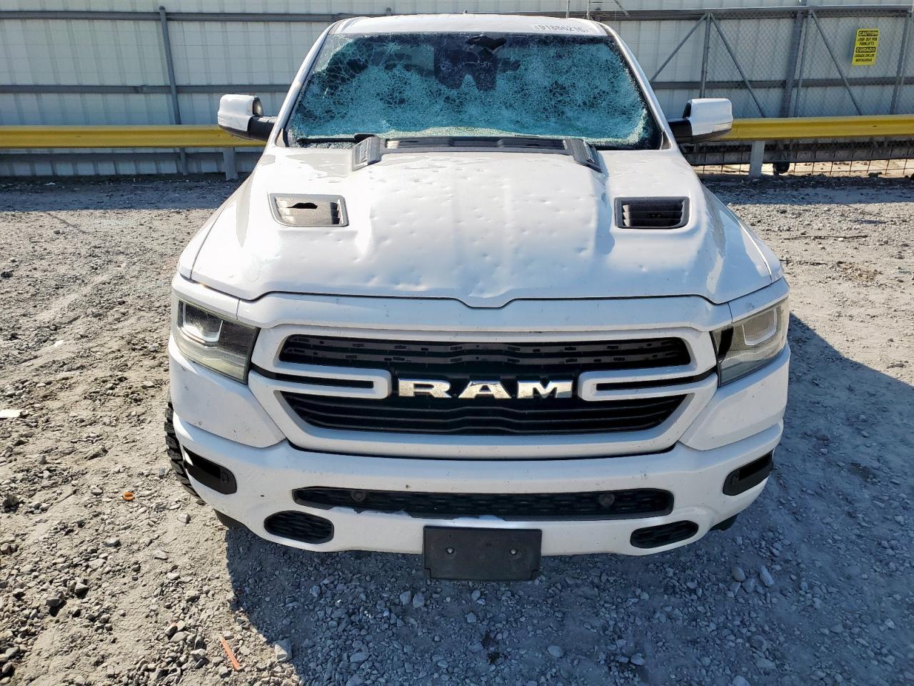 RAM 1500 LARAMIE
