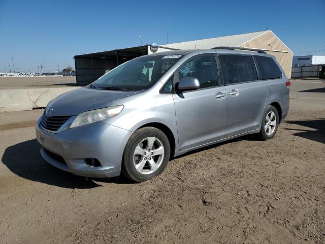 Global Auto Auctions: 2013 TOYOTA SIENNA LE