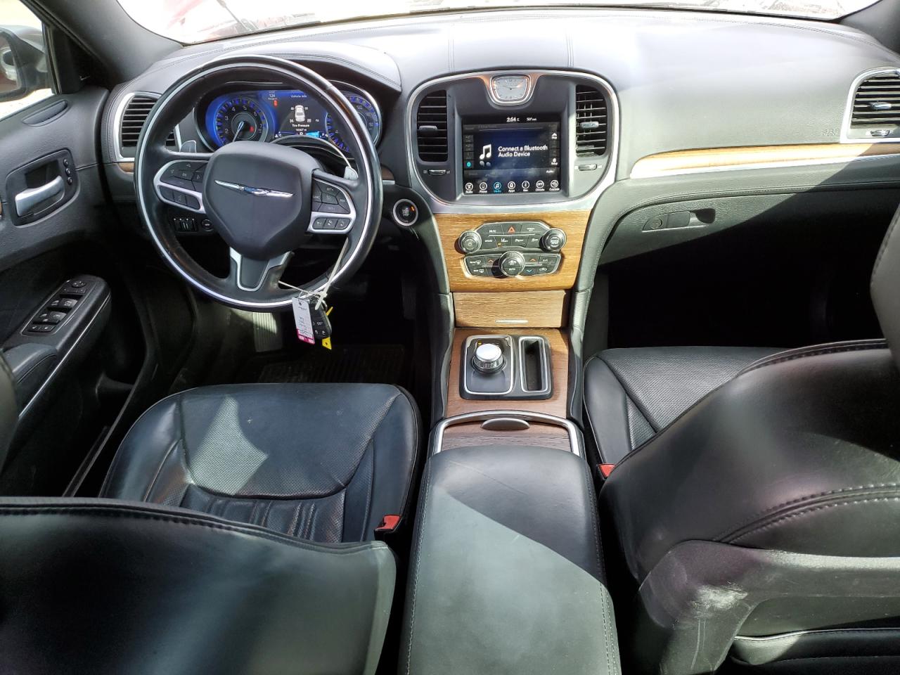 CHRYSLER 300C PLATINUM